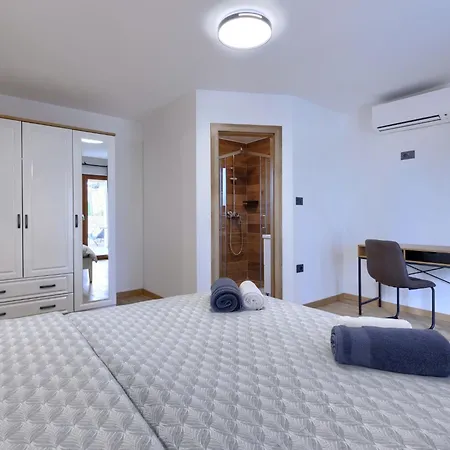 Holiday home Katarina By Interhome Pican